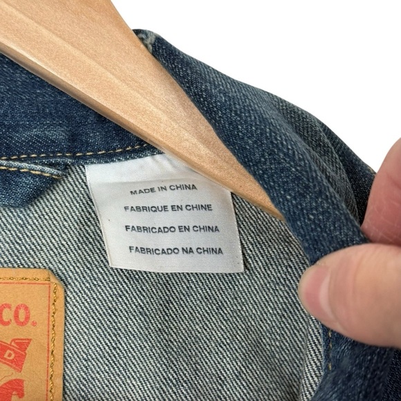 Levi’s Men’s Trucker Denim Jacket – Size XL - Picture 10 of 14